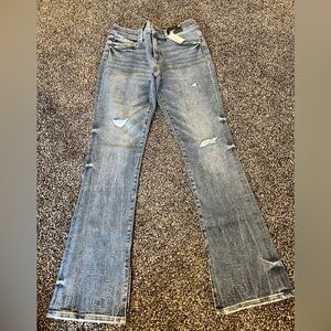 Express Jeans Skyscraper Mid Rise size 8 short